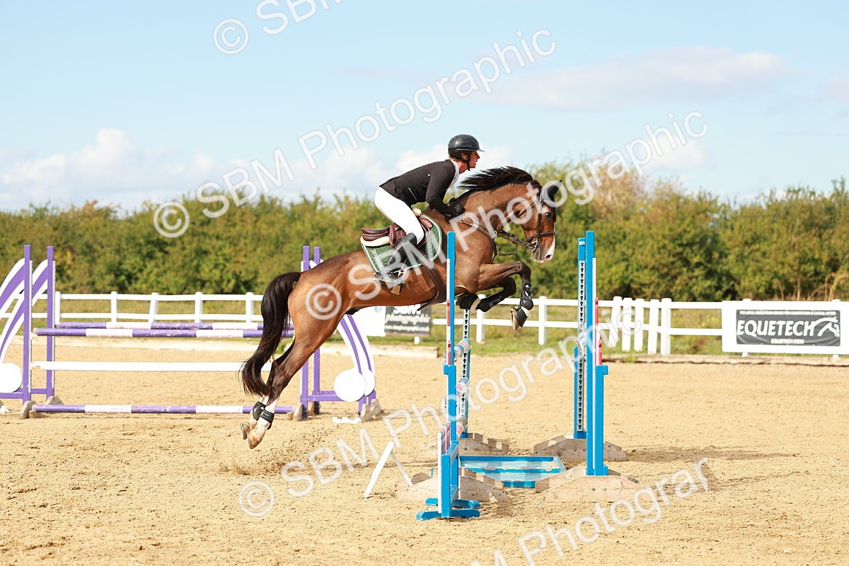 SBM_001720 - Class 4 - Senior Newcomers - 1.10m