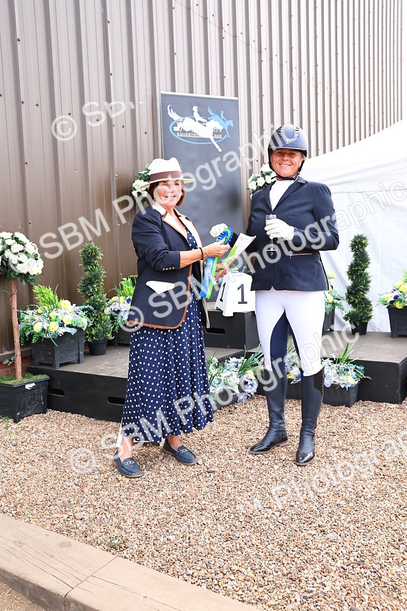 SBM_003979 - Presentations - cart