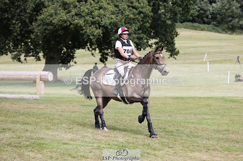 240825X-140334-34428 - 80cm XC 13.30 to 14.30