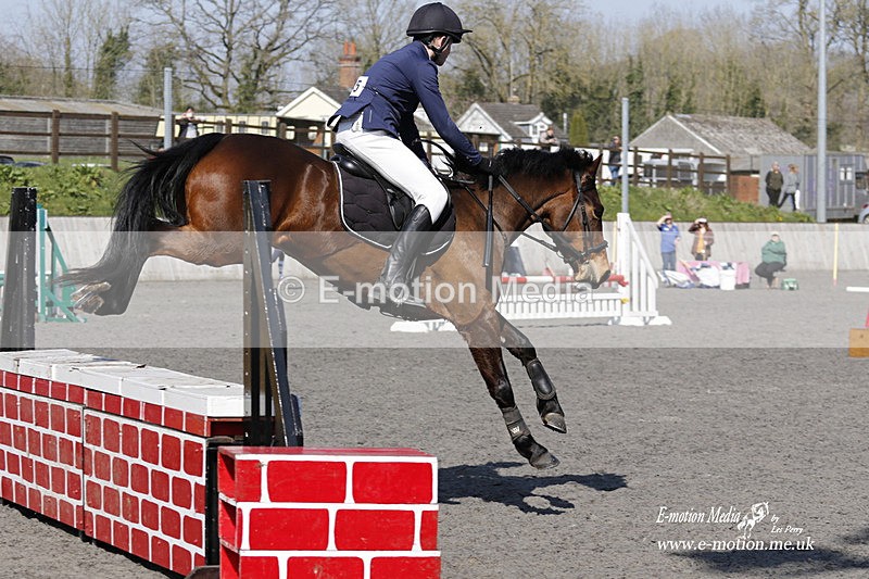 _EST0724 - Bourne Valley Riding Club Winter Showjumping 27/03/22