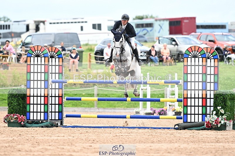 240802A-161705-05468 - Cls 19 National 1.30m Open