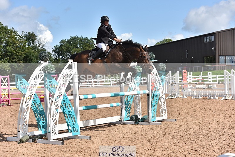 230806A-112110-01400 - Cls 17 Snr Discovery & 1m Open