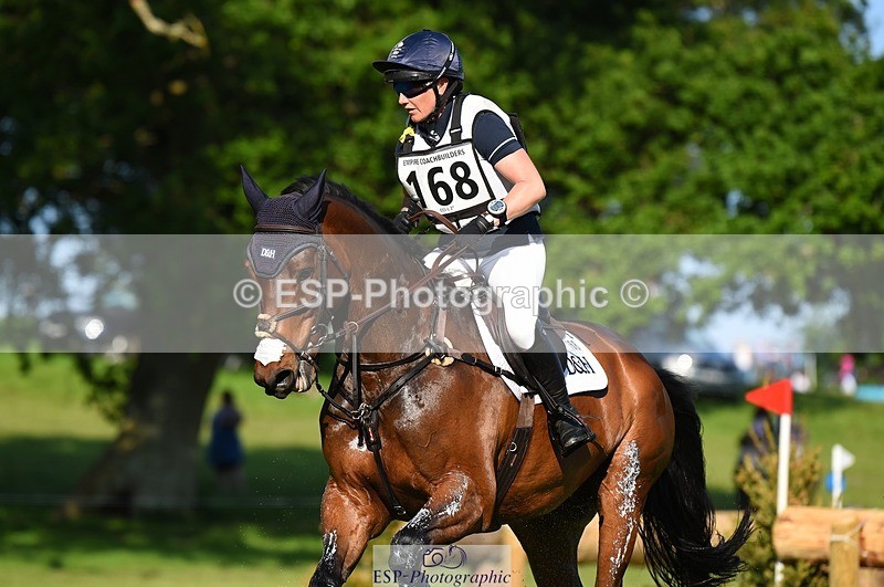 230527-180228-13710 - 168-PARKFIELD_ARTIE_BLOU-Laura_Collett-XC