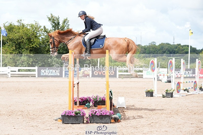 250731-120744-01601 - Cls 09  95cm Nat Am Qual