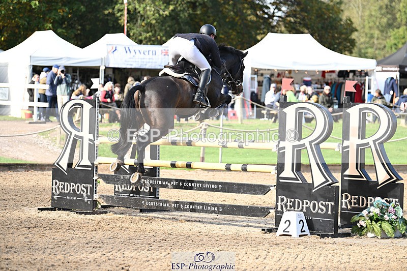 241025-124504-07724 - 226-Matteo.Gallucci-CASTLERICHMOND.WILLIAM