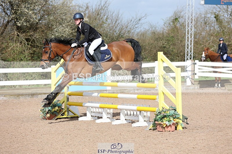 240406A-105600-02921 - Cls 20 British Novice and 90cm Open