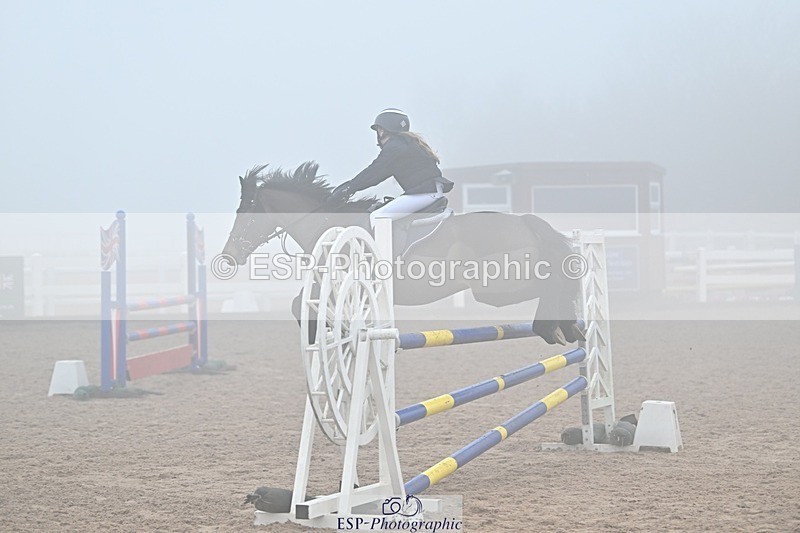 250208-122457-00559 - Cls 9 Pony Newcomers and 1m