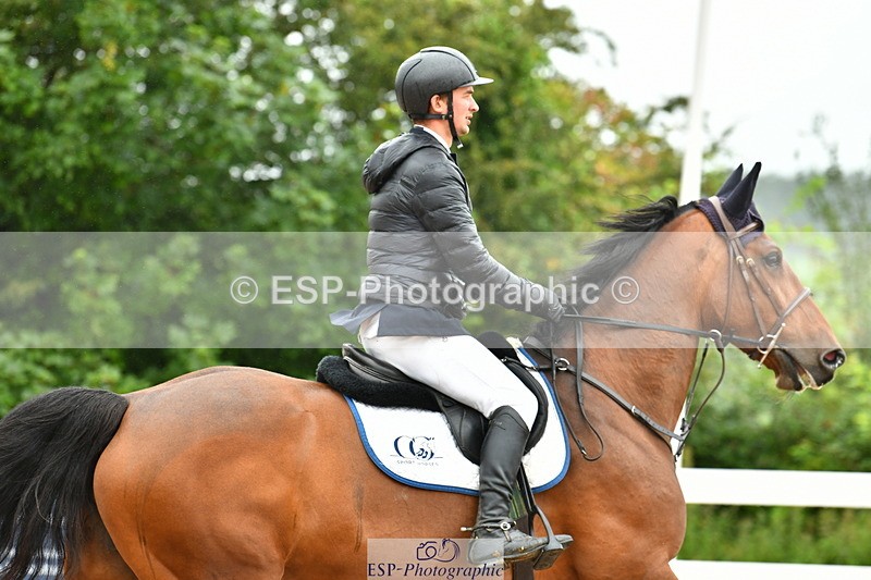 230730A-120912-09502 - Cls 32 Discovery & 1m Open