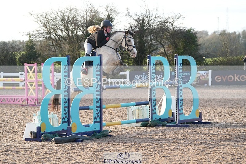 251130-145952-02375 - Cls 32+33 Springboard and Winter's