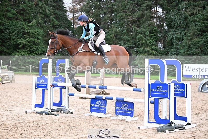 241116-154058-02288 - Cls 4 100-105cm