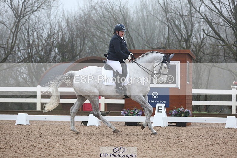 240217A-100539-00922 - 179-Sophie.Gregory-Lady.Lucydale