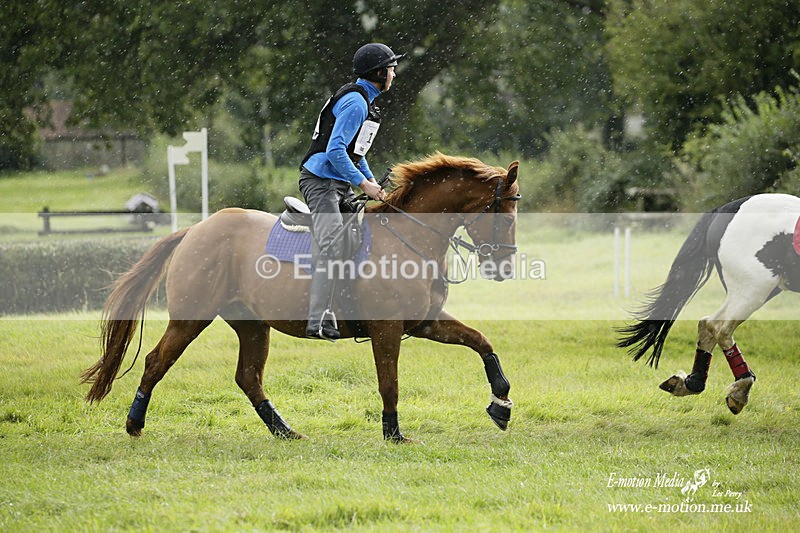  WWHT 031021 3670 - Intermediate Pairs (0.90m) 03/10/21