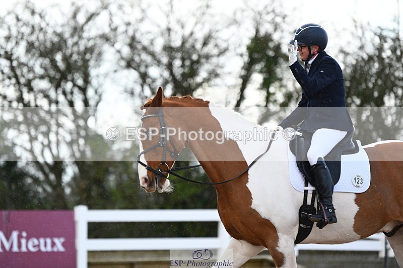 240323A-111023-02542 - DR Novice 24