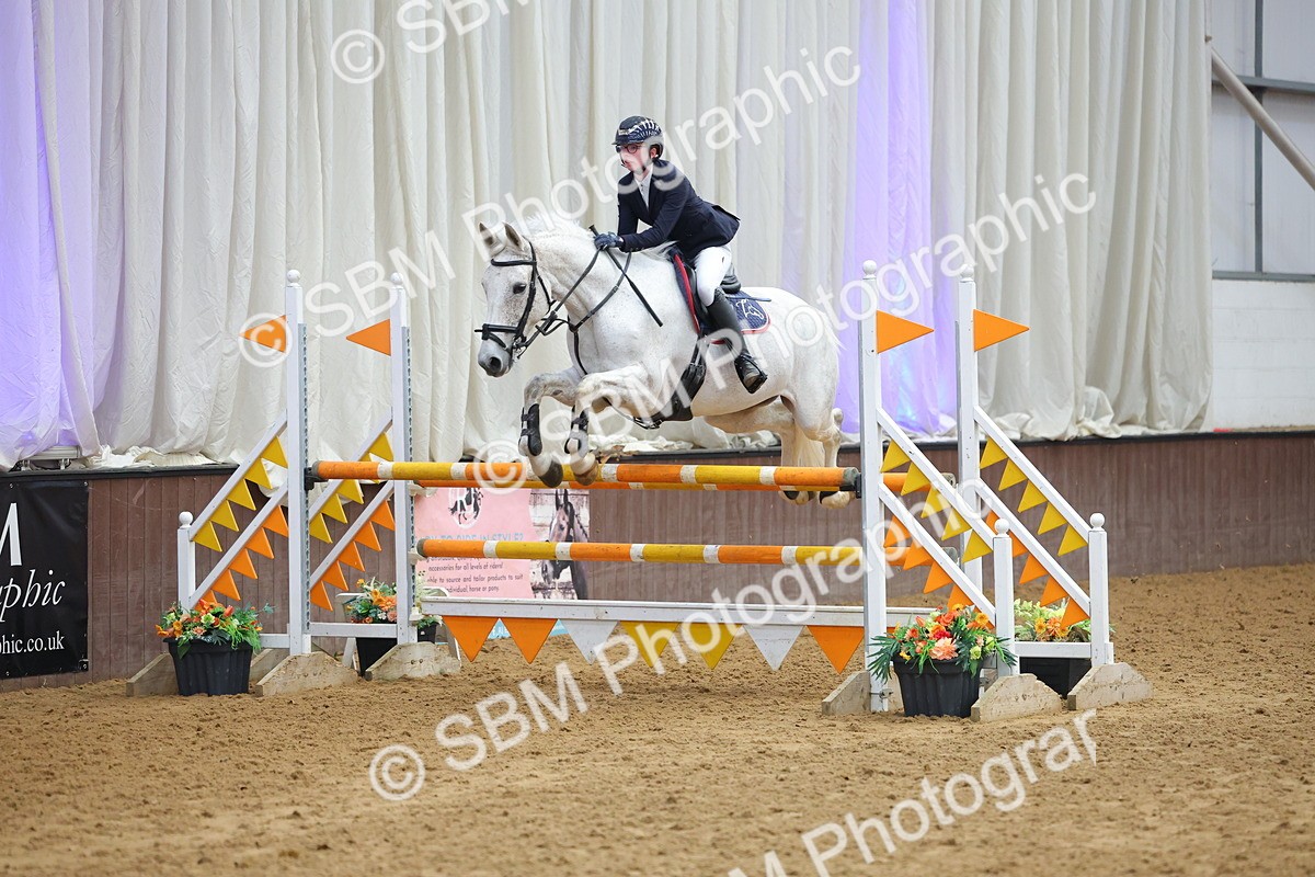 SBM_010802 - Class 23 - Senior Newcomers/ 1.10m Open - First Round (1.10m)