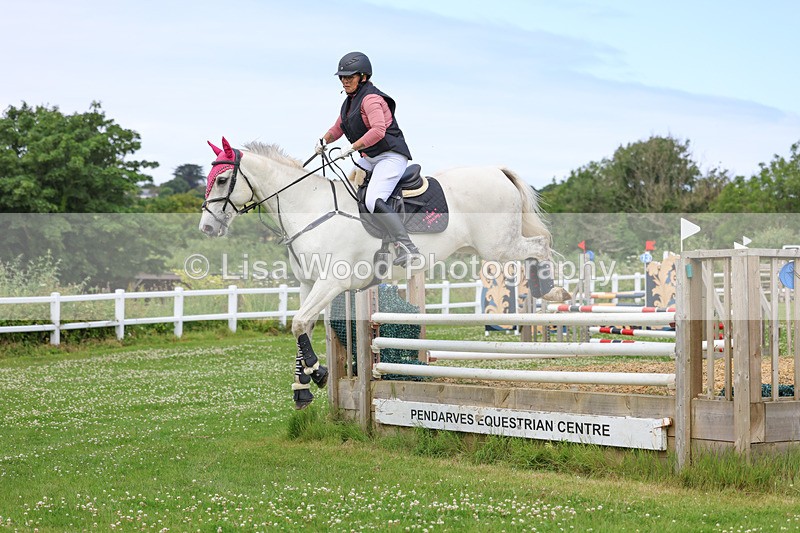 3E7A3549 - Class 6: Hawkins Motors Senior 1.00m Derby