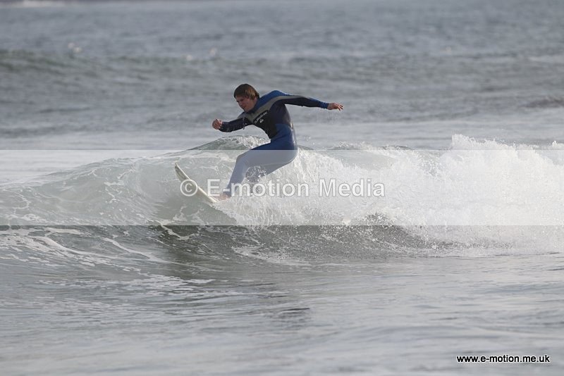 SU 091010 150 - Surf Oct 2010