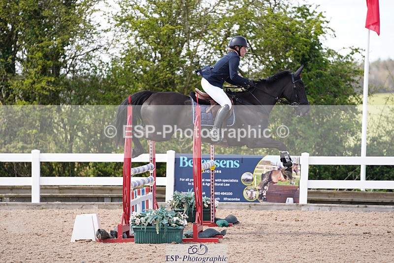 240418A-131739-03112 - Cls 37, Amateur 1.05m