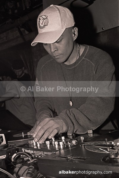 13 - DJ Q Bert @ Sankeys Soap 09.07.02