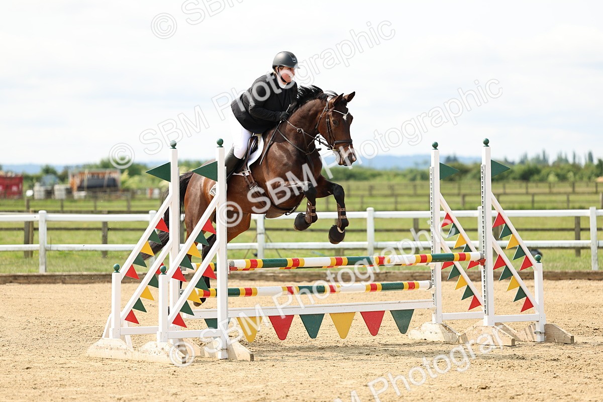 SBM_004418 - Class 16 - Senior British Novice - 90cm