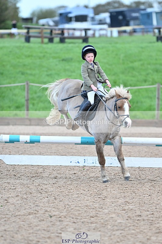 231029A-102537-02732 - 70cm Club and Schools