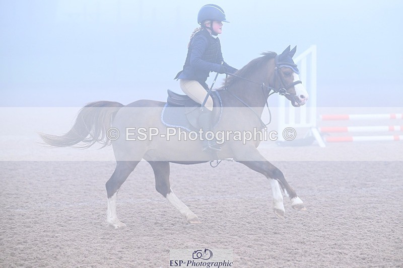 251115-094136-00342 - Cls 19 Clear Round 40cm