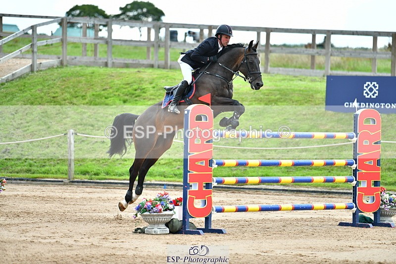 230720A-152135-03824 - Cls 9, 2 Star Big 1.40m Start to break