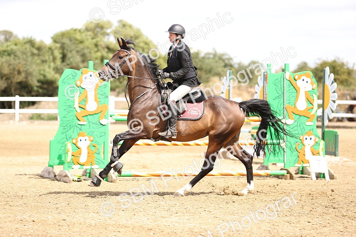 SBM_001160 - Class 6 - Senior Newcomers - 1.10m