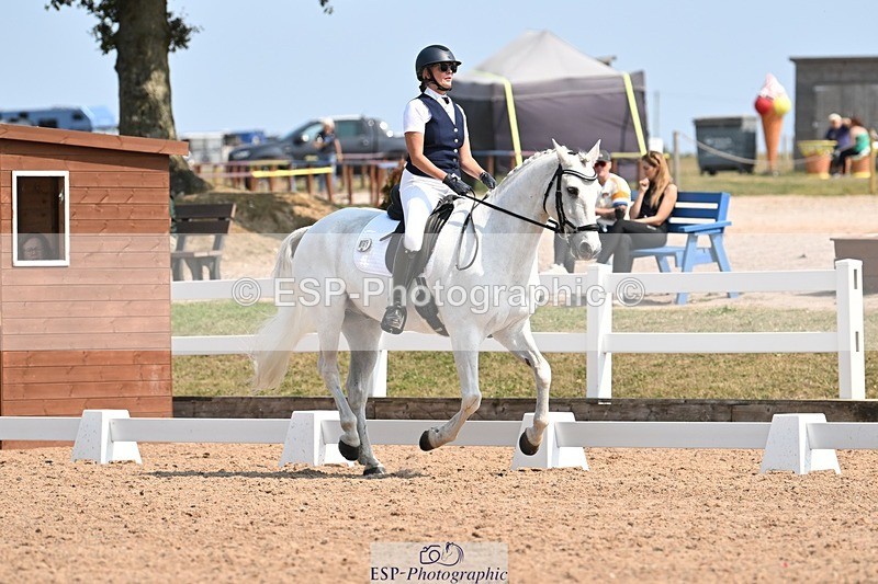 250816-124137-04531 - 061-Lyn.MillerRunnymead.Diamond