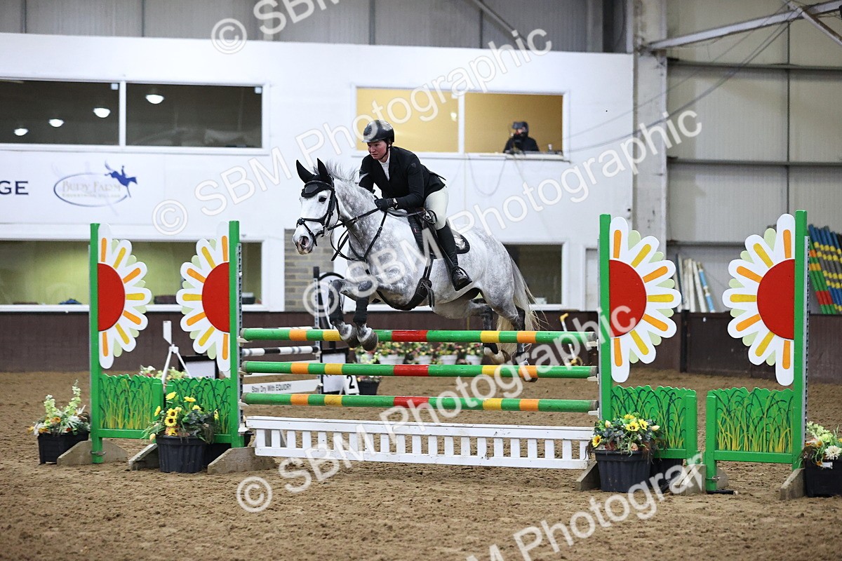 SBM_2583 - Class 9 - Senior Newcomers/ 1.10m Open