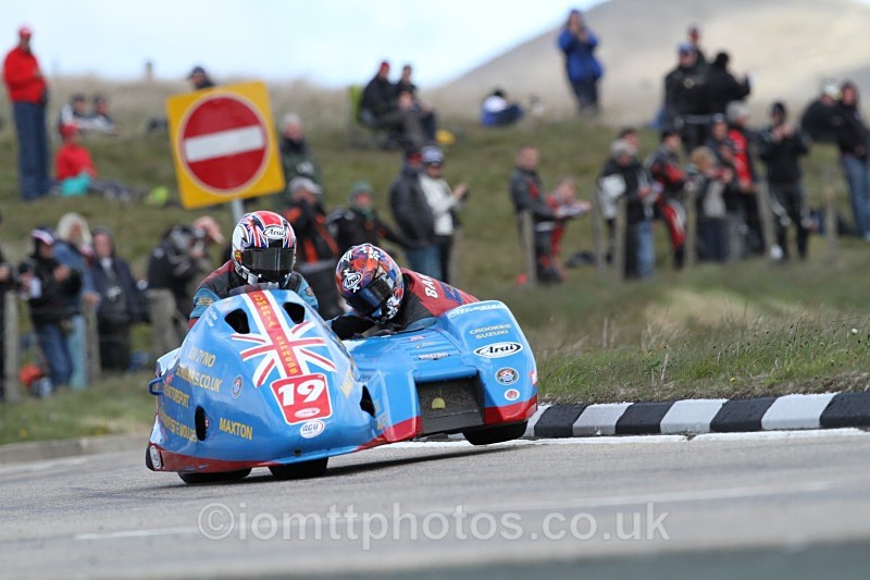 Tony Baker/ Fiona Baker-Milligan - Sure Sidecar Race 1