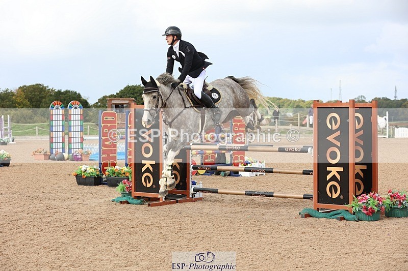 250911-110146-00804 - Cls 2 Snr Newcomers