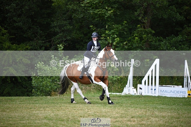 240630-130840-01263 - 809-Ella_Gilber-Coded_Country_Eva