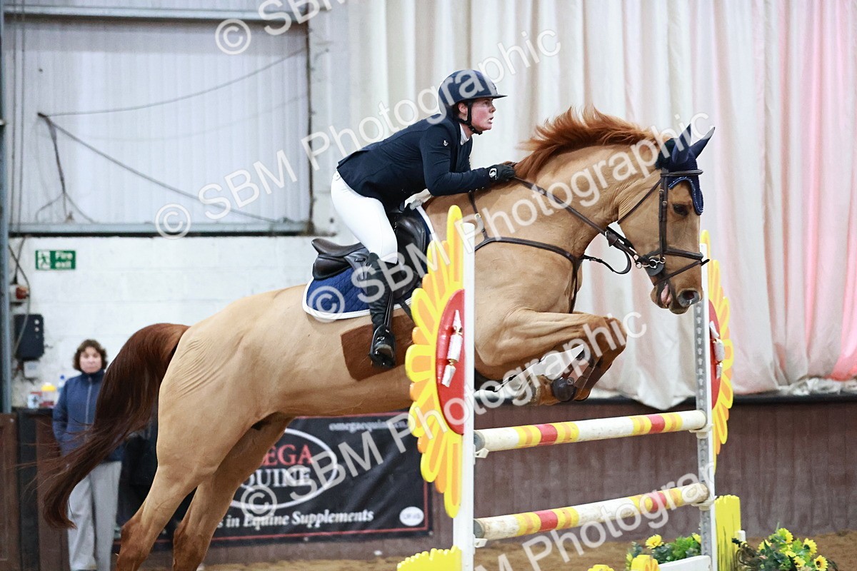 SBM_002573 - Class 11 - Senior Foxhunter 1.20m