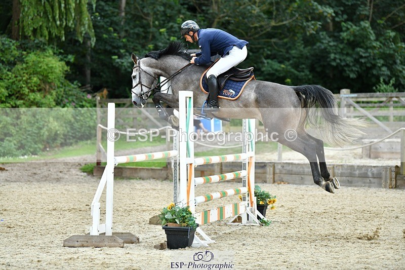 230712-163258-25277 - Cls 57 Newcomers & 1.10m Open