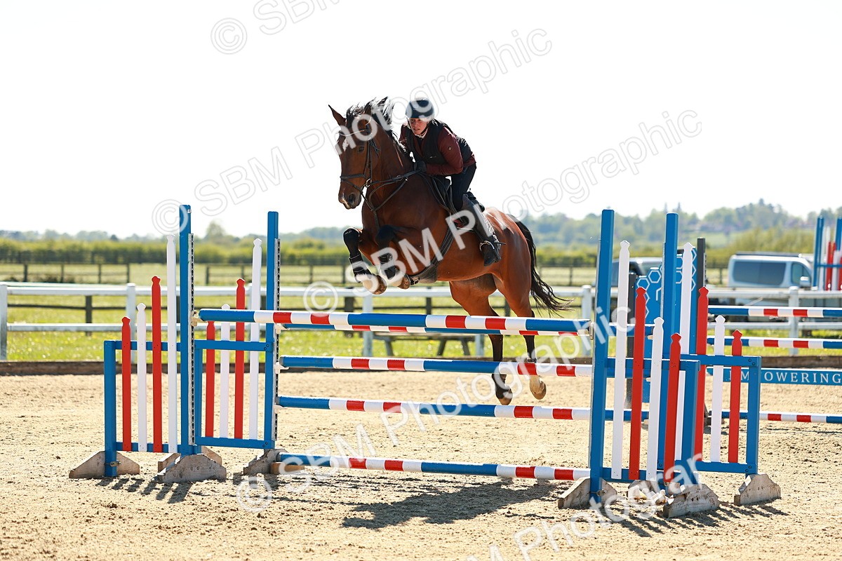 SBM_001897 - Class 5 - Senior Foxhunter - 1.20m