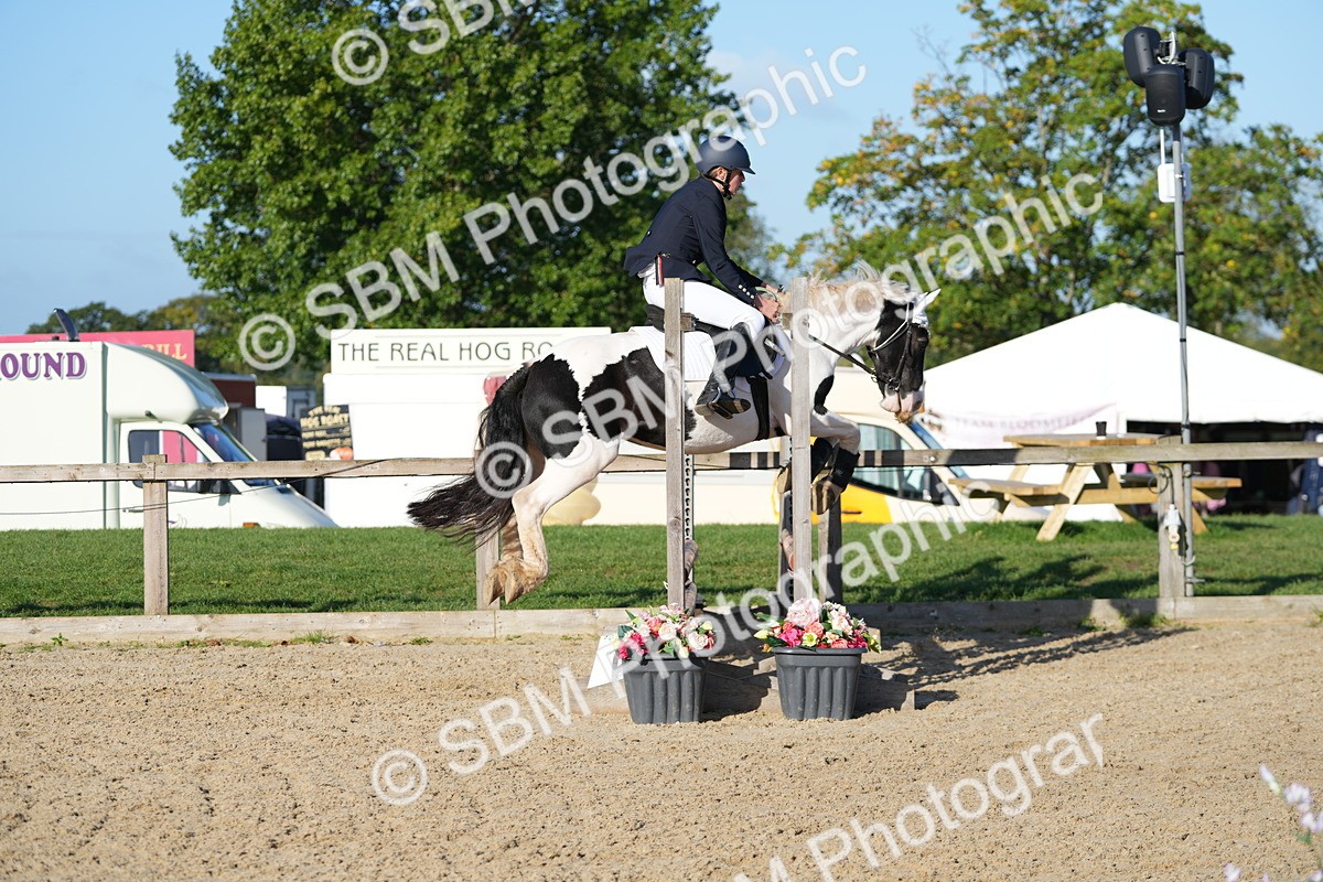 SBM_14385 - J57 - Clear Round 60cm