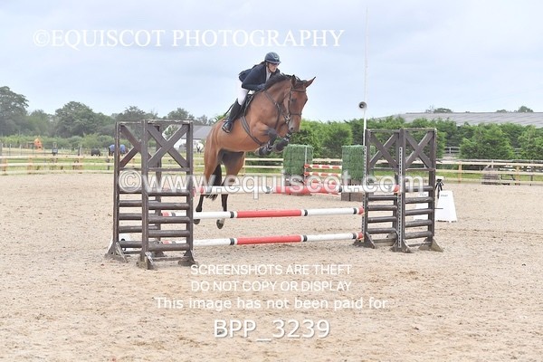 BPP_3239 - CLASS 4 Senior 1.05m Open