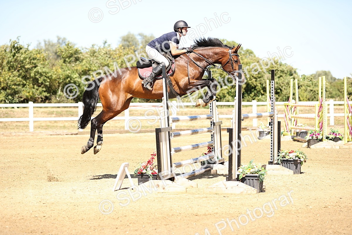 SBM_015077 - Class 16 - Senior foxhunter - 1.20m Open