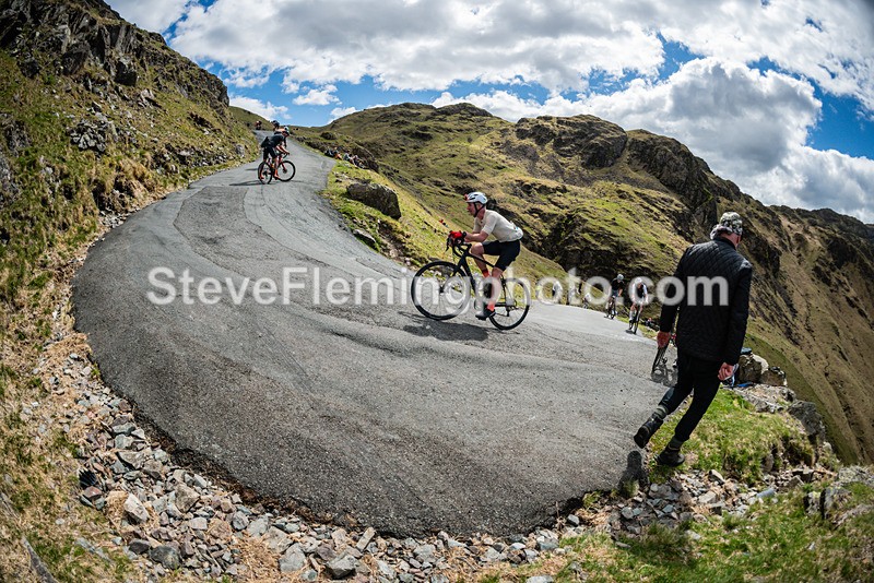 121243 - Hardknott Hairpin 12.00 - 13.00