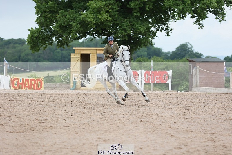 250524-094450-03928 - Cls 13  A&B 1.05m & 1.10m open