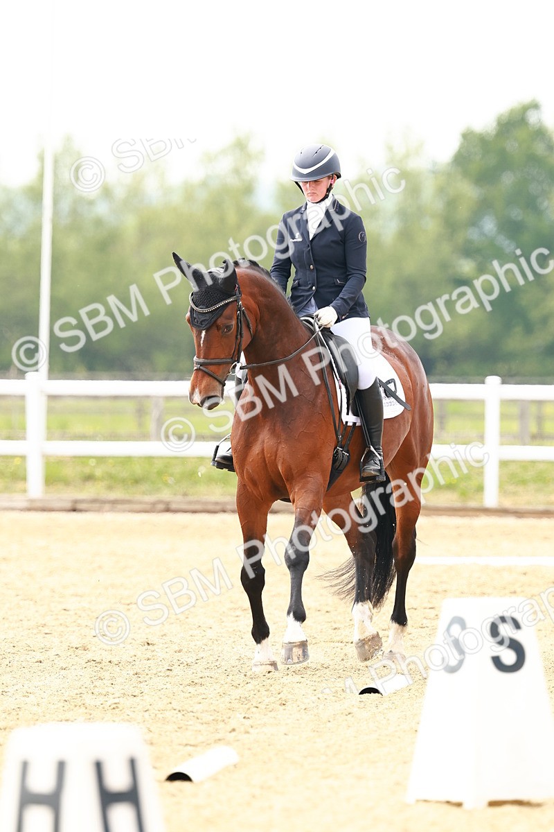 0B8A7127 - Class 12 - Medium 4