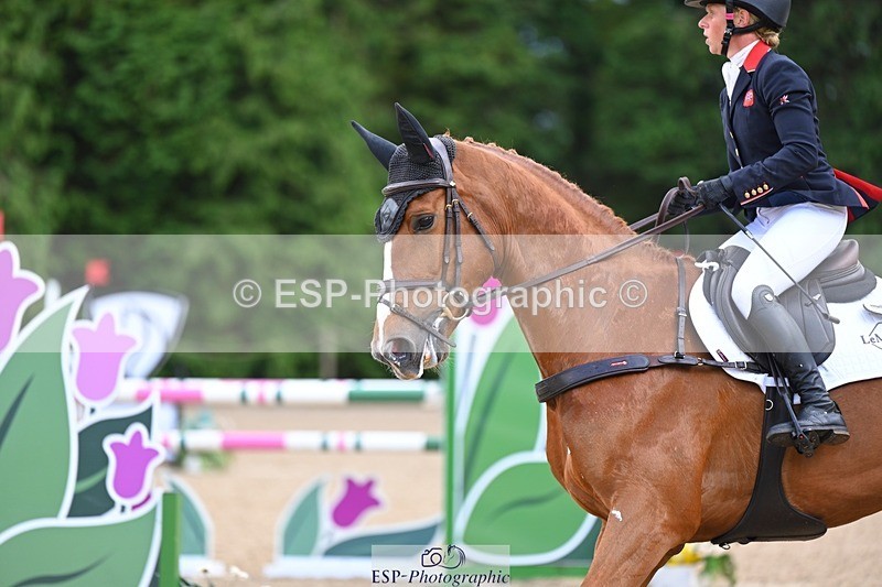 240526-162030-25396 - 233-SILVESTERS_FINESSE-Rosalind_Canter