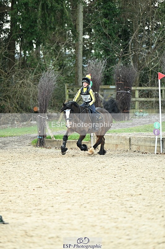 250309A-103942-00621 - Cls 01 70cm 09-50 to 10.30