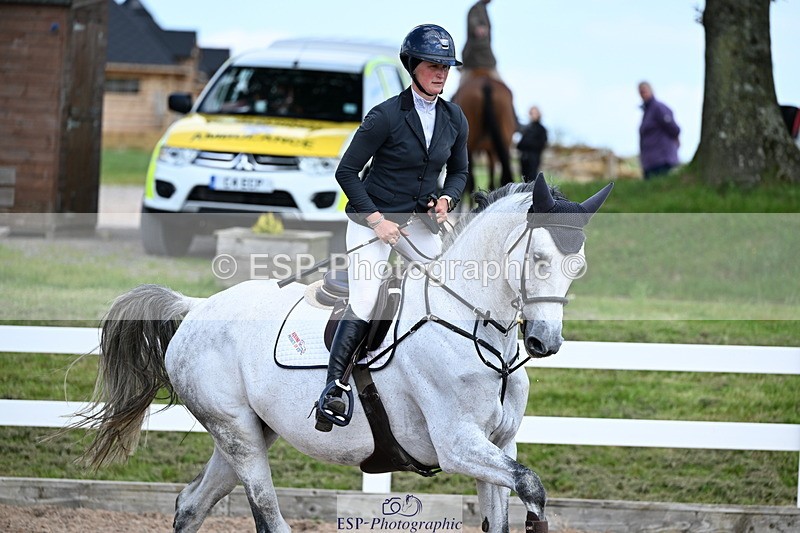 240605A-150625-00892 - Cls 4 Newcomers and 1.10m Open