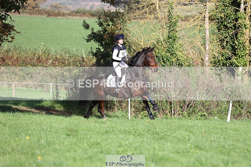 241025-112513-06478 - 018-Alice.Robinson-DERRYS.DIAMOND.CAVALIER