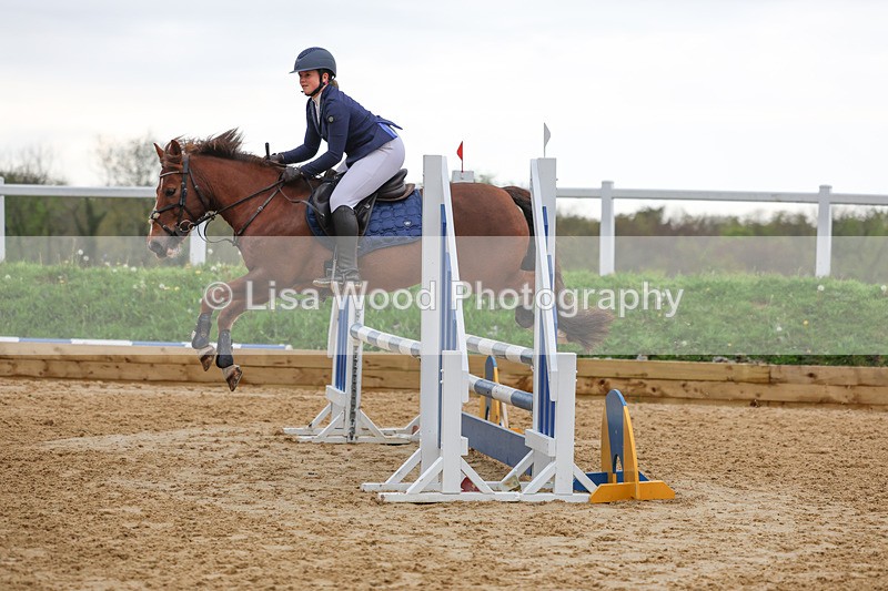 3E7A4947 - Class 11: Junior 80cm