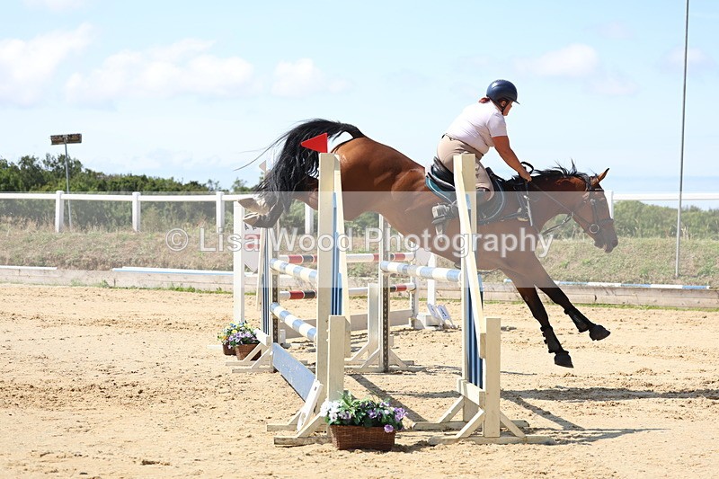 3E7A1661 - Class 7: Senior 1.05m