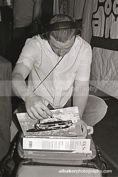 03 - Friends-&-Family @ the-roadhouse 10.05.03