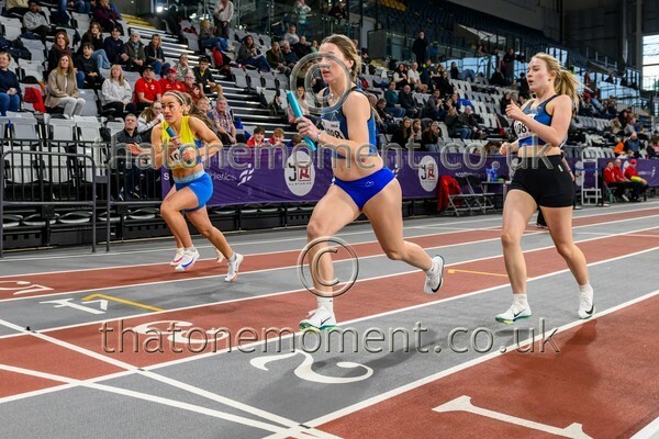 CombiMast25-925935 - Track Female Set Two