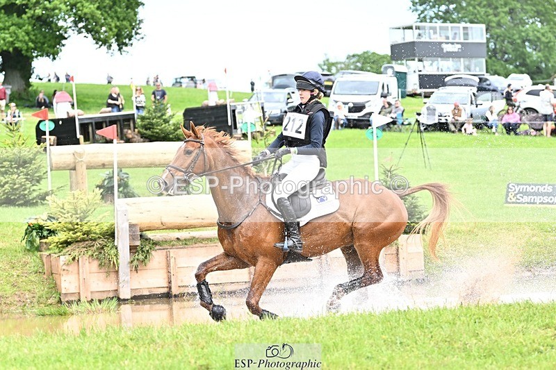 240525-150405-16165 - 212-RIVERSTOWN_ROYAL-Georgie_Frow
